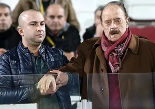 İlhan Cavcav hayatını kaybetti