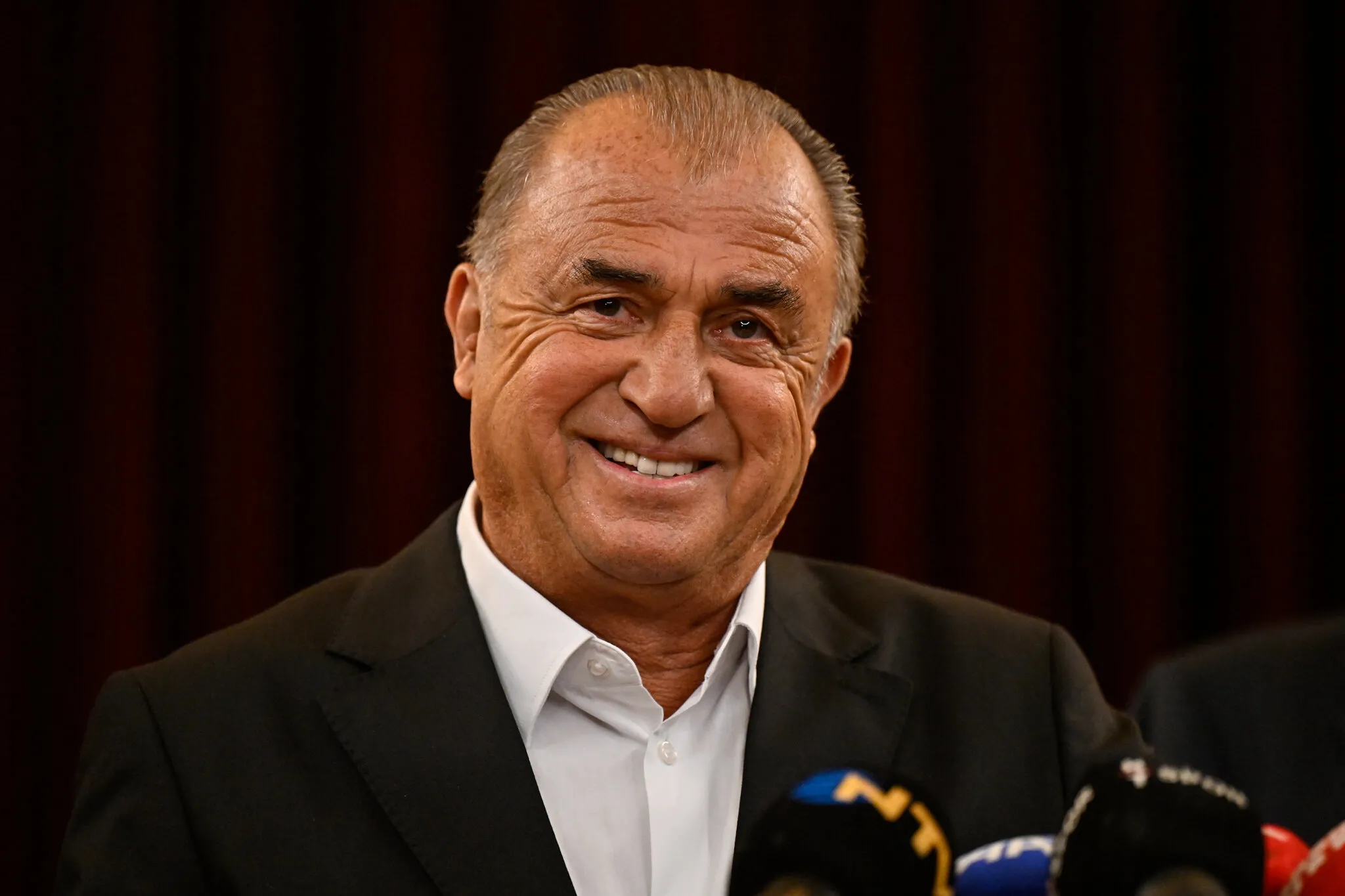 Fatih Terim'den Montella'ya övgü: Kendi fikirleri olan bir teknik adam