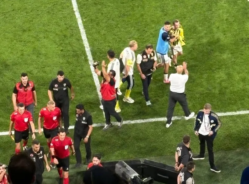 Kerem Aktürkoğlu’ndan maç sonu Halil Umut Meler’e tepki! - 1
