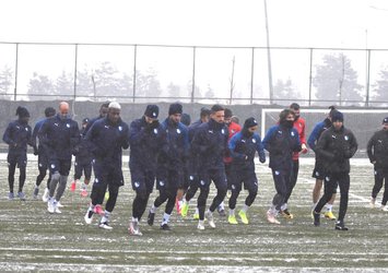 Erzurumspor'da Trabzonspor mesaisi sürdü!