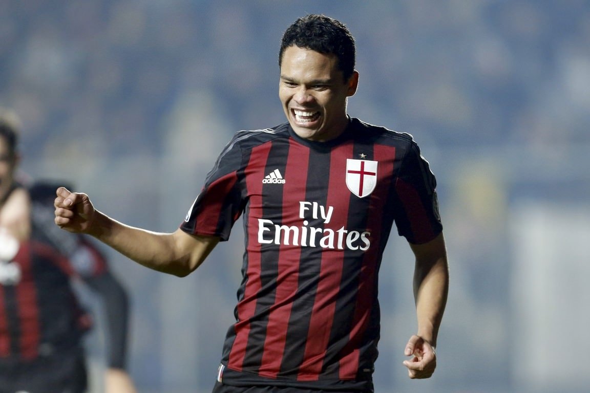 Carlos Bacca, Fenerbahçe’ye önerildi