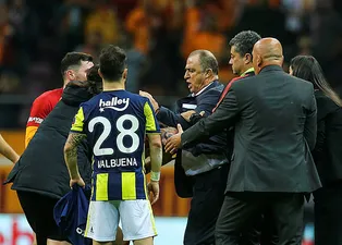 Derbi sonrası sosyal medya yıkıldı!