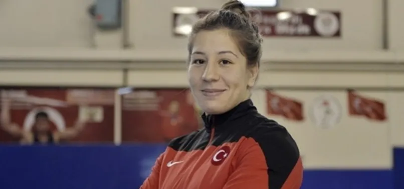 Milli güreşçi tacizcisini dövdü