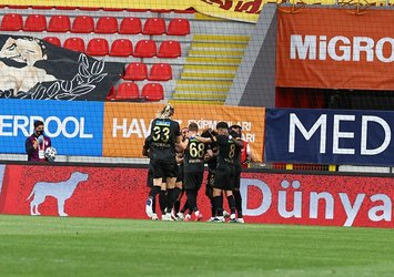 Göztepe'den muhteşem gol! Diabate poz verdi