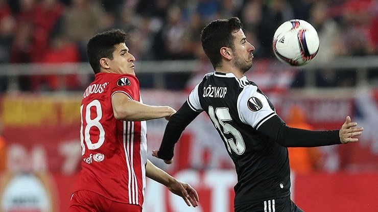 Beşiktaş’ın yıldızlarını izlemeye geliyorlar