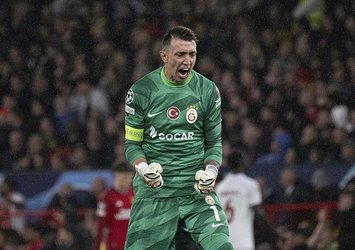 Muslera'dan Beşiktaş'a geçit yok!