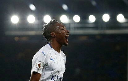 Son dakika transfer haberi: Fatih Karagümrük Ahmed Musa ile anlaştı!