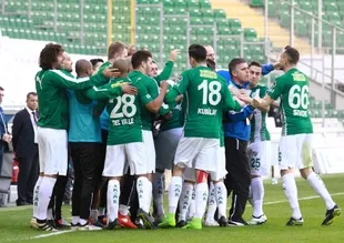 Bursaspor son dakikada Antep'i devirdi