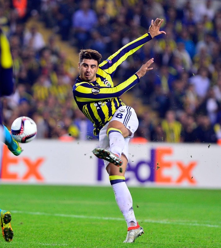 Fenerbahçe’den flaş Ozan Tufan kararı!