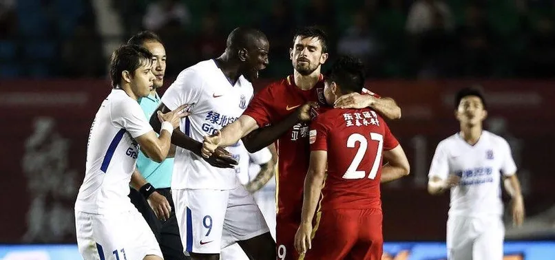 Demba Ba'ya ırkçı saldırı