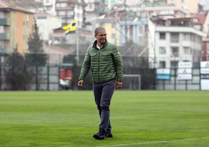 Alex de Souza’dan Aziz Yıldırım’a destek!