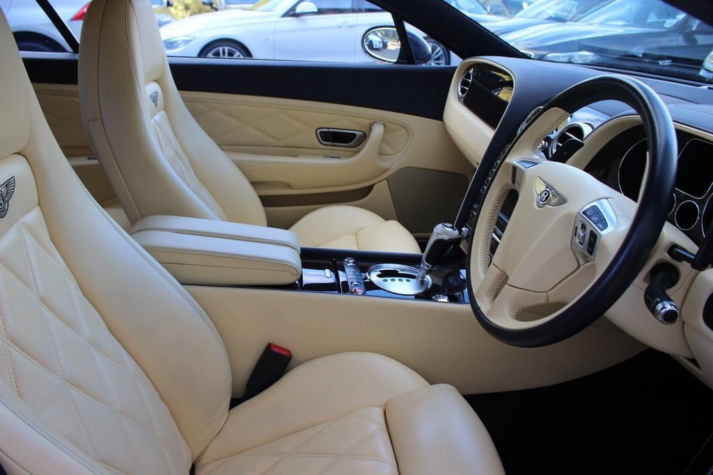 Cristiano Ronaldo Bentley’ini satıyor