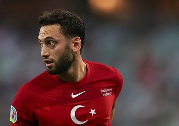 Hakan Çalhanoğlu için flaş transfer açıklaması!