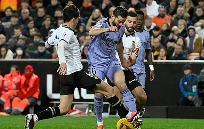 Valencia 2-2 Real Madrid MAÇ SONUCU-ÖZET Tartışmalı maç berabere bitti!