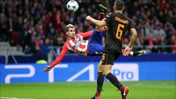 UEFA Cenk Tosun’u aday gösterdi