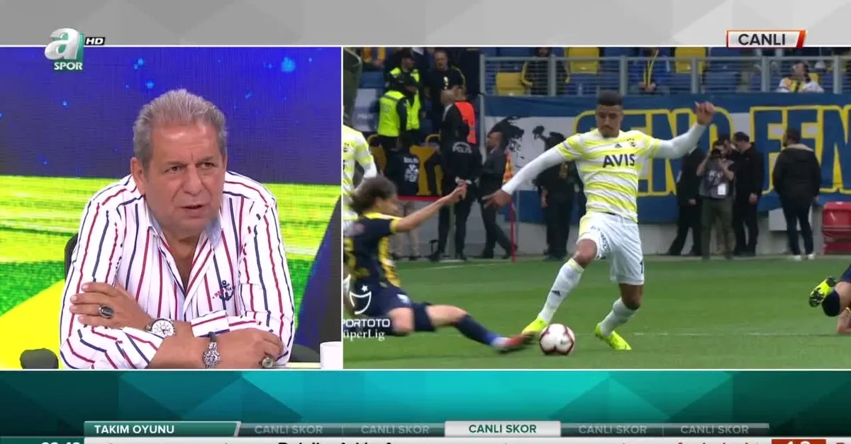 Erman Toroğlu: "Dirar en azından sarı kart görmeliydi"