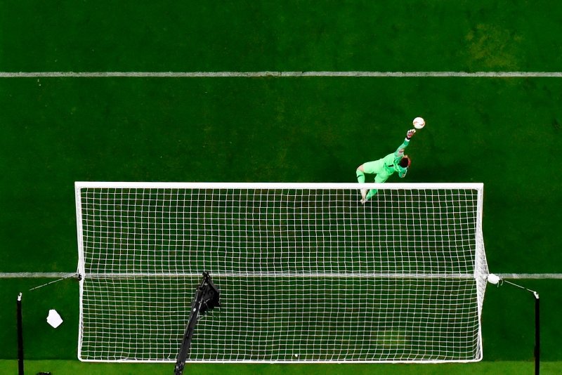 Bakü’de Mesut Özil’e Fenerbahçe mesajı