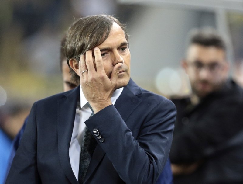 Flaş iddia! Phillip Cocu’ya iki talip var