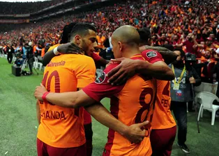Galatasaray 16 yıl sonra ilki başardı