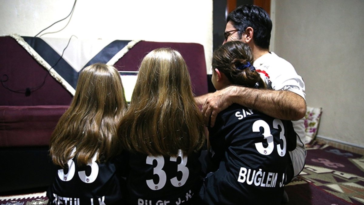 Beşiktaşlı baba üç kızına BJK şeklinde kodlanan isimler verdi! Beşiktaşlı baba üç kızına BJK şeklinde kodlanan isimler verdi!