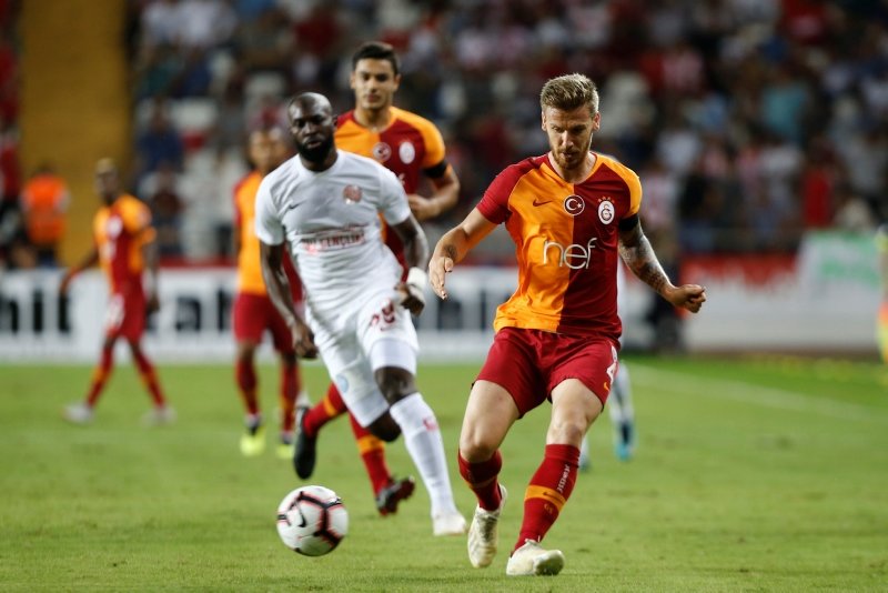 Galatasaray’a Serdar Aziz müjdesi