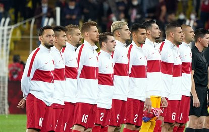 SON DAKİKA SPOR HABERİ - A Milli Takım’da Norveç maçında şok sakatlık! Serdar Aziz oyuna devam edemedi