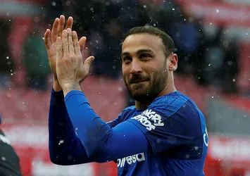 Cenk Tosun, Beşiktaş için İstanbul'a geliyor!