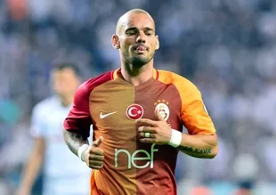 Sneijder kaptan olmak istiyor!
