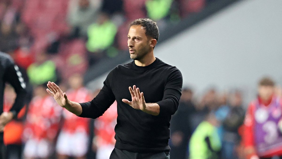 Domenico Tedesco'dan sürpriz tercih! Skriniar'ın yerine o ismi oynatacak Domenico Tedesco'dan sürpriz tercih! Skriniar'ın yerine o ismi oynatacak