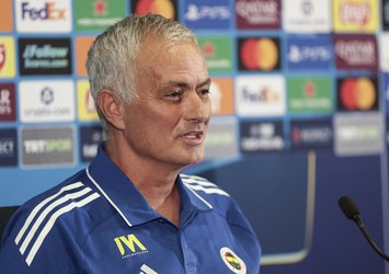 Mourinho'ya Premier Lig ilgisi!