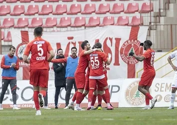 Balıkesirspor 4 maç sonra kazandı!