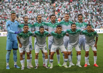 Bursaspor evinde rahat turladı!