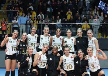 VakıfBank yarı finalde!