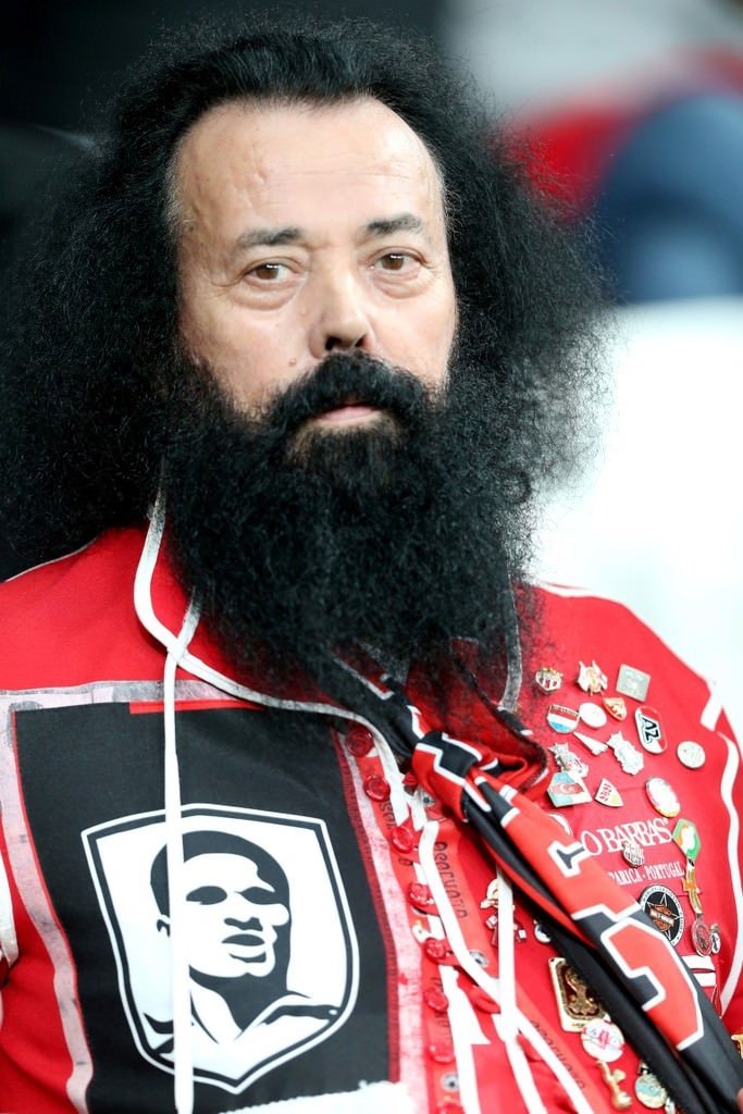 Beşiktaş-Benfica mücadelesinden kareler