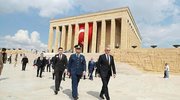 Hacıosmanoğlu’dan Anıtkabir’e ziyaret!