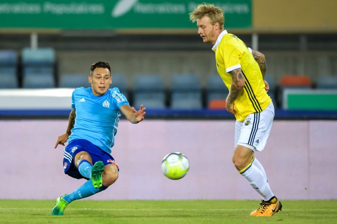 Simon Kjaer için Sevilla devrede