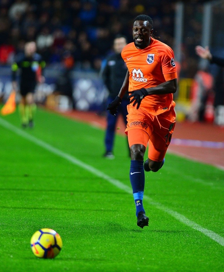 Galatasaray’da Adebayor iddiası