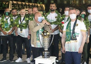 Kocaeelispor'un kupası çalındı!