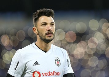 Beşiktaş'tan flaş açıklama! Tolgay ve Fenerbahçe...