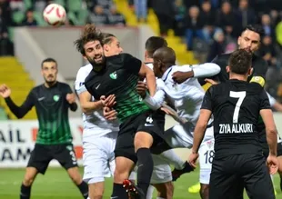 Denizli evinde Manisa'ya kaybetti