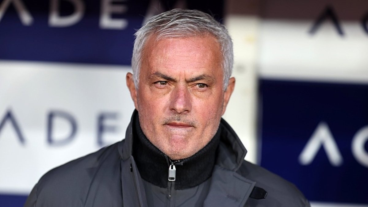 FENERBAHÇE HABERLERİ - Mourinho'dan Sivasspor maçı sonrası Livakovic'e övgü! FENERBAHÇE HABERLERİ - Mourinho'dan Sivasspor maçı sonrası Livakovic'e övgü!