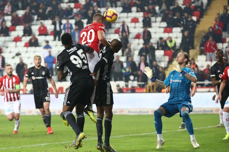 Kagawa’dan olay açıklama! Sezon sonunda...