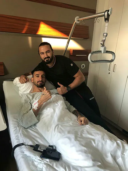Mehmet Topal ameliyat edildi - 1