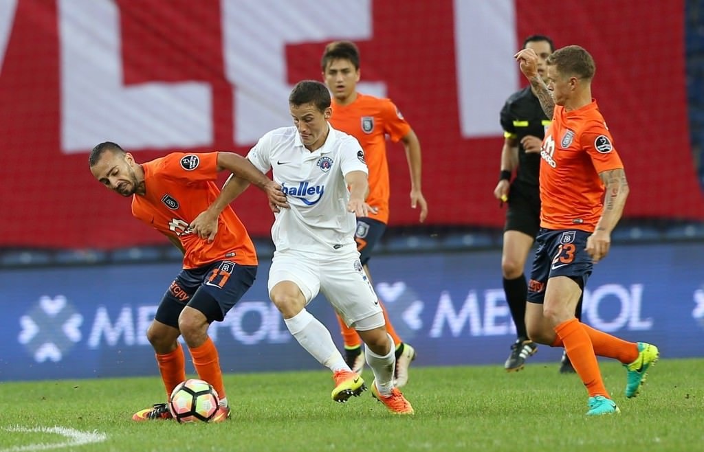 Eren Derdiyok’tan aldığımız parayla...