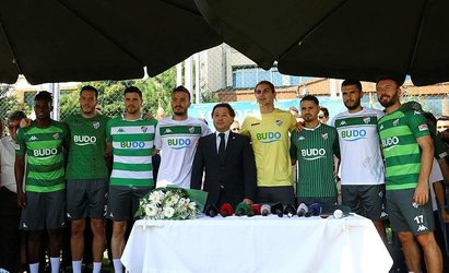 Bursaspor'da transfer şov