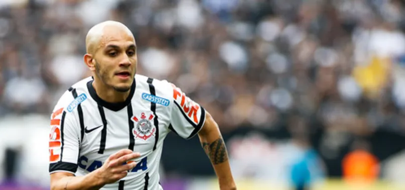 Fenerbahçe'den Fabio Santos'a kanca