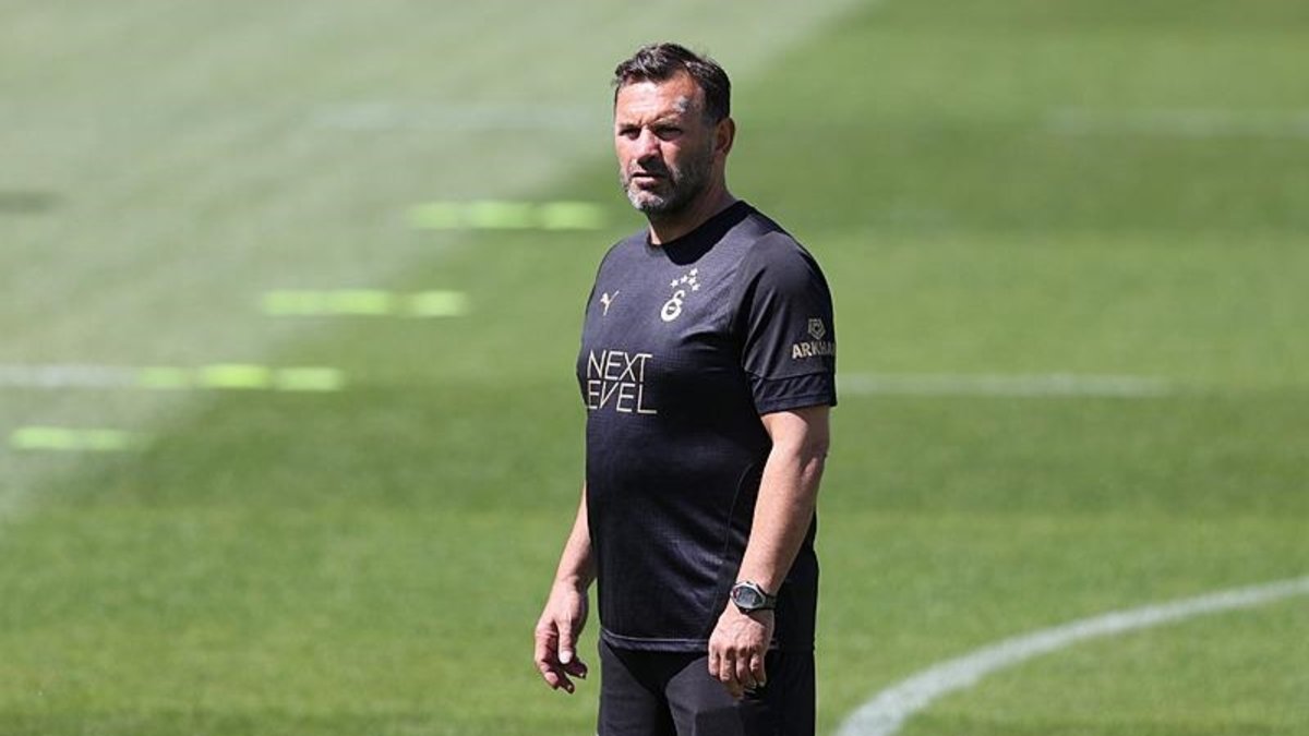 Galatasaray'da Okan Buruk konuştu