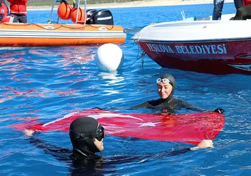 Şahika'dan dünya rekoru!