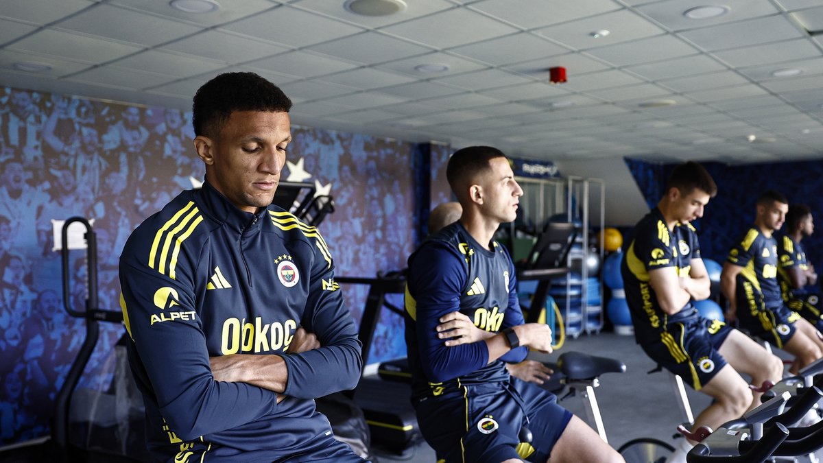 Fenerbahçe Fatih Karagümrük maçının hazırlıklarına başladı! Fenerbahçe Fatih Karagümrük maçının hazırlıklarına başladı!