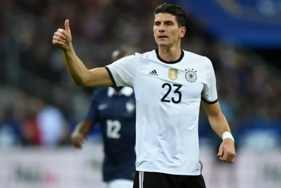 Mario Gomez'den transfer açıklaması!